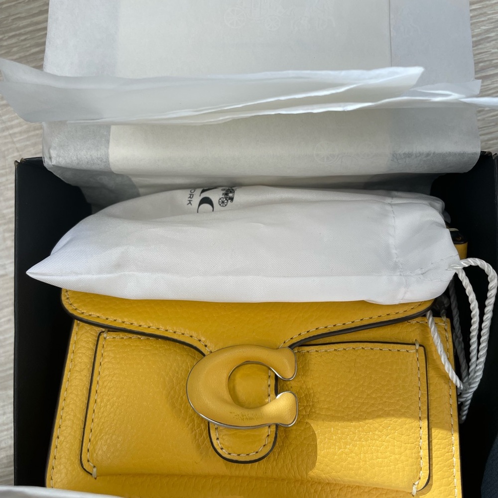 Coach Yellow Leather Women's mini Tabby 12 Bag